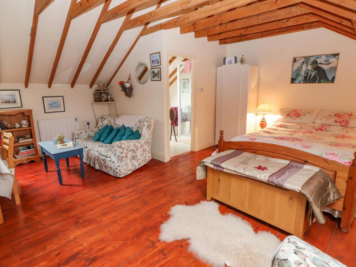 Ryan's Loft, Ardfinnan Exteriör bild